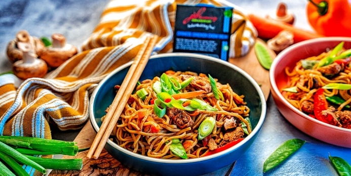 Chinese Chicken Chow Mein main image